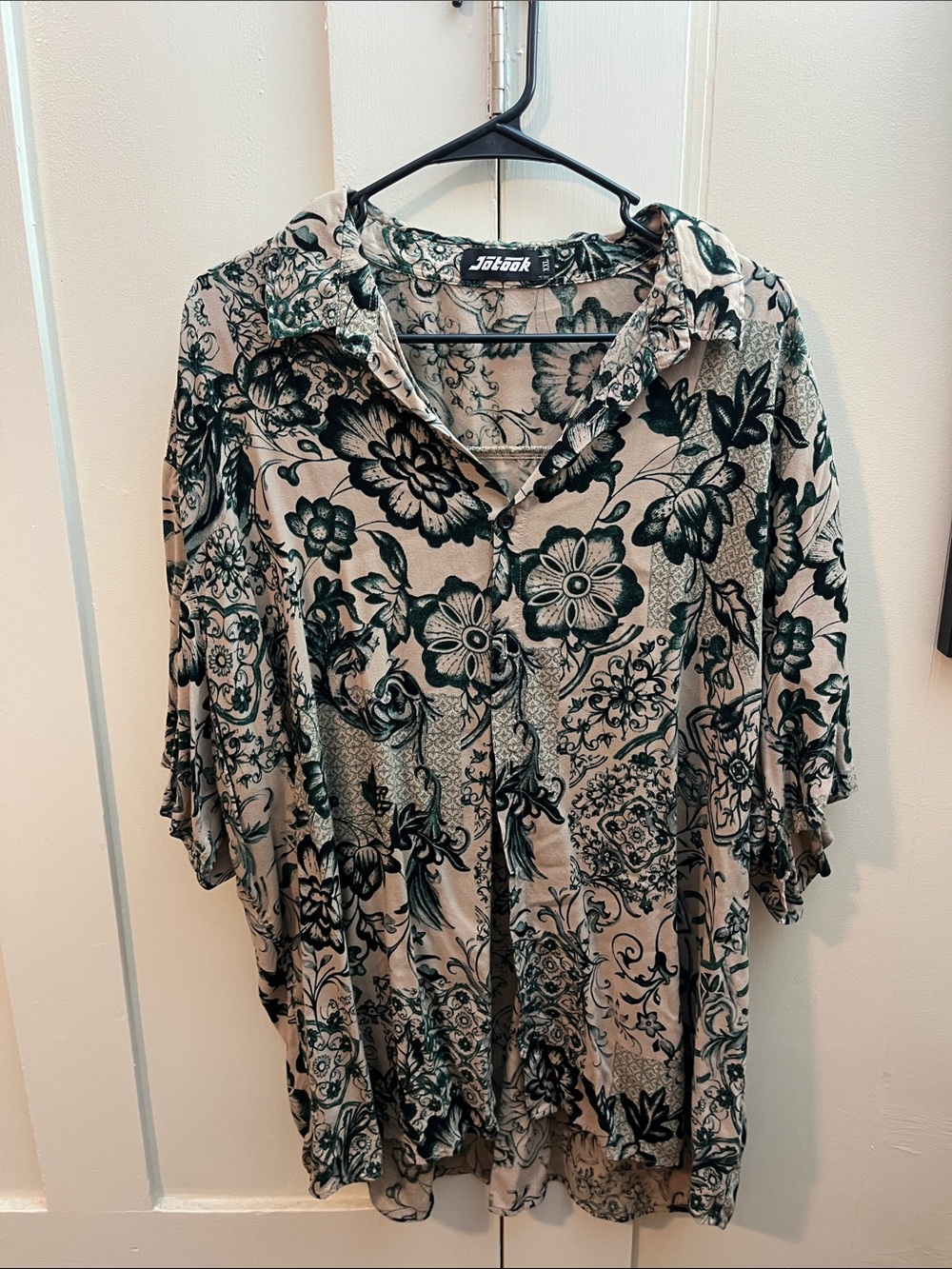 Men’s Jotook Floral Button-Up Tops Bundle
